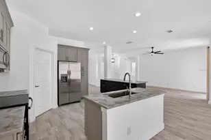 411 Boxwood Dr, Davenport, FL 33837 - Photo 8