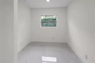 2524 Blue Lake Ct, Apopka, FL 32703 - Photo 16