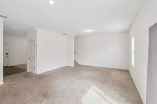 16505 Cherry Landing Dr, Groveland, FL 34736 - Photo 4