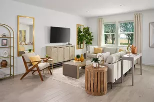 70 Wandering Crk Wy, Palm Coast, FL 32164 - Photo 4