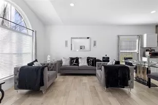 1739 Canoe Creek Falls Dr, Orlando, FL 32824 - Photo 4