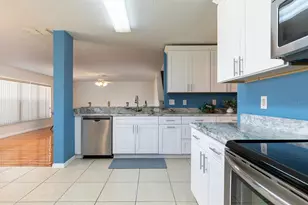 8330 Lainie Ln, Orlando, FL 32818 - Photo 6