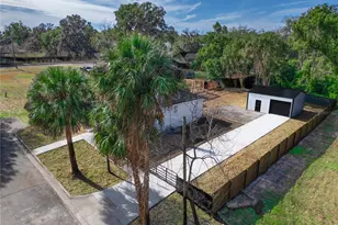 215 N Salem St, Eustis, FL 32726 - Photo 16