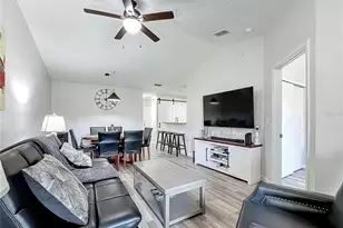 3202 Queen Palms Ct, Kissimmee, FL 34747 - Photo 18