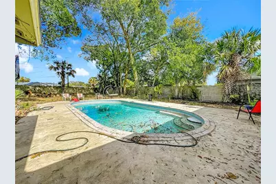 305 Robin Hill Drive, Altamonte Springs, FL 32701 - Photo 2