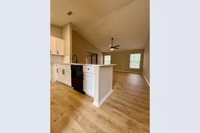 5335 Hyde Park Avenue, Orlando, FL 32808 - Photo 2