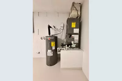 5335 Hyde Park Avenue, Orlando, FL 32808 - Photo 24