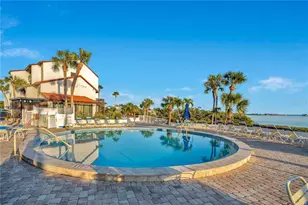1646 Stickney Point Rd, Sarasota, FL 34231 - Photo 32
