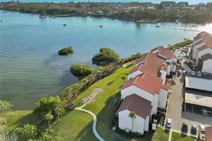 1646 Stickney Point Rd, Sarasota, FL 34231 - Photo 56