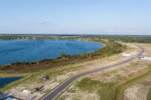 19341 Lochside Ln, Mount Dora, FL 32757 - Photo 2