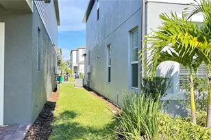 12748 Brodlove Ln, Winter Garden, FL 34787 - Photo 20