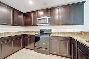 1899 Amber Sweet Cir, Dundee, FL 33838 - Photo 8