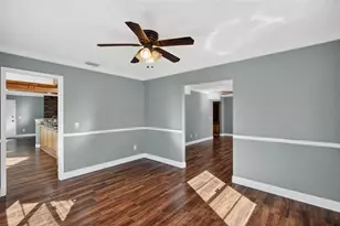901 Sunset Ave, Orange City, FL 32763 - Photo 16
