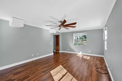 901 Sunset Avenue, Orange City, FL 32763 - Photo 8