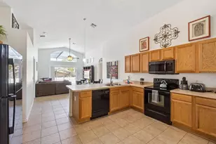 340 Rosso Dr, Davenport, FL 33837 - Photo 8