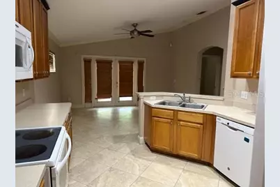 12648 Sophiamarie Loop, Orlando, FL 32828 - Photo 2