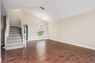 5439 Red Bone Ln, Orlando, FL 32810 - Photo 4