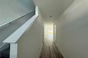 31264 Paper Birch St, Wesley Chapel, FL 33545 - Photo 2