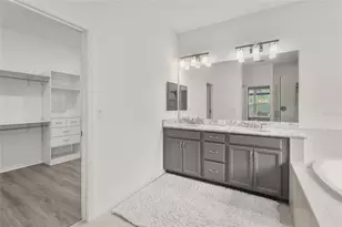 10179 Milky Way Cir, Sarasota, FL 34241 - Photo 22