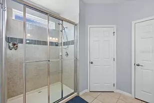 6009 Broad Oak Dr, Davenport, FL 33837 - Photo 10