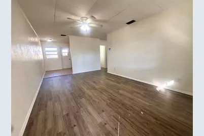 842 Lake Avenue, Clermont, FL 34711 - Photo 2