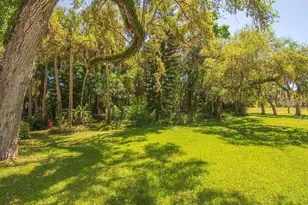 7 Vis Gdns Trl, Vero Beach, FL 32962 - Photo 2