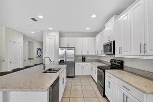 7716 Fairfax Dr, Kissimmee, FL 34747 - Photo 8