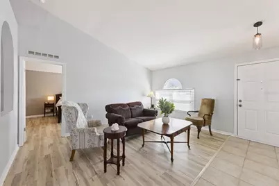 1819 Sunset Ridge Drive, Mascotte, FL 34753 - Photo 6