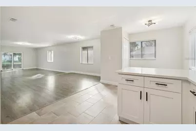 1052 Manchester Circle, Winter Park, FL 32792 - Photo 10