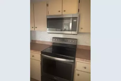 327 E Dundee Drive, Poinciana, FL 34759 - Photo 4