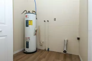 411 W Gardenia Dr, Orange City, FL 32763 - Photo 12