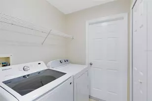 137 Country Lakes Cir, Groveland, FL 34736 - Photo 18