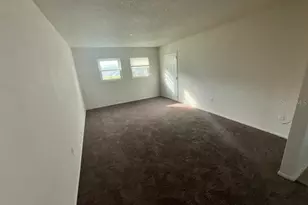 834 Sky Lake Cir, Orlando, FL 32809 - Photo 2