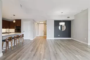 100 S Eola Dr, Orlando, FL 32801 - Photo 14