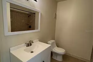 4318 Aqua Vista Dr, Orlando, FL 32839 - Photo 18