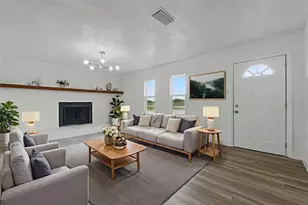 8812 Oakwood Dr, Lake Wales, FL 33898 - Photo 2