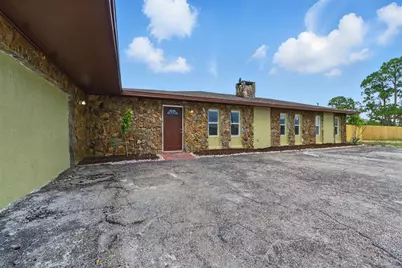 8812 Oakwood Drive, Lake Wales, FL 33898 - Photo 8