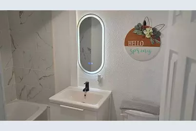 1710 E Bay Street, Winter Garden, FL 34787 - Photo 4