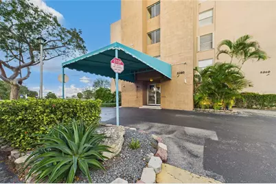 5280 NW 2nd Avenue #412, Boca Raton, FL 33487 - Photo 2