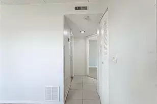 694 Michigan Ct, Saint Cloud, FL 34769 - Photo 10