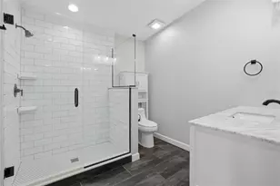 1605 Florinda Dr, Orlando, FL 32804 - Photo 14