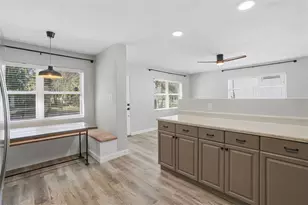 1605 Florinda Dr, Orlando, FL 32804 - Photo 6