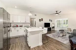 2721 E Marks St, Orlando, FL 32803 - Photo 4