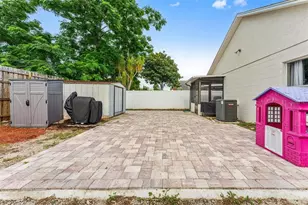 9911 Flynt Cir, Orlando, FL 32825 - Photo 8