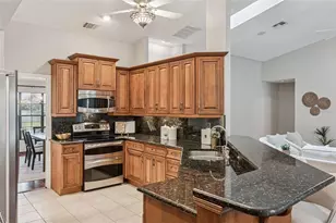 522 Lagoon Dr, Oviedo, FL 32765 - Photo 14