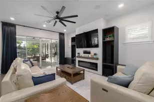 1516 Lancaster Dr, Orlando, FL 32806 - Photo 8