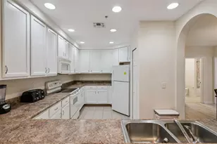 9051 Treasure Trove Ln, Kissimmee, FL 34747 - Photo 10