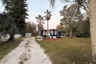 5195 Countryside Ct, Saint Cloud, FL 34771 - Photo 4
