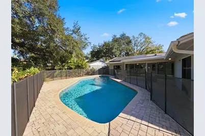 915 Woodleaf Way, Tampa, FL 33613 - Photo 52