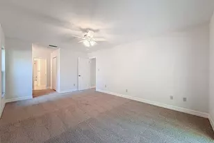 915 Woodleaf Way, Tampa, FL 33613 - Photo 24